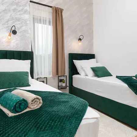 فيلة Seafront Splendor - High-End Villa Retreat In Durres *